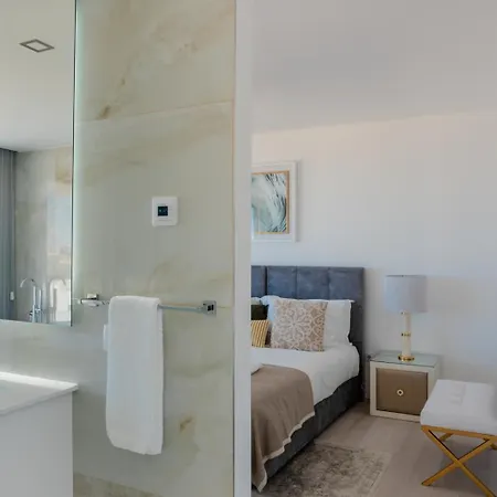 Peralta - Stunning With Private Pool 03