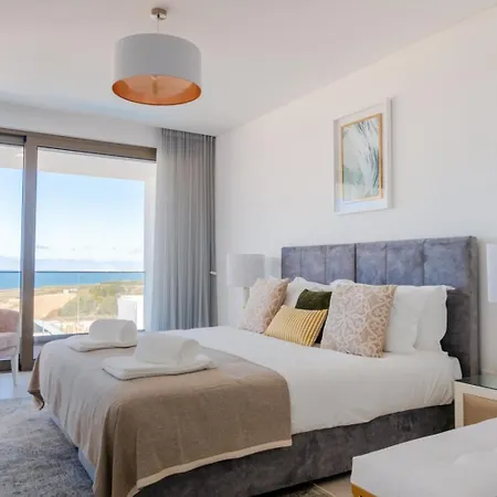 פארק נופש Peralta - Stunning With Private Pool 03 *