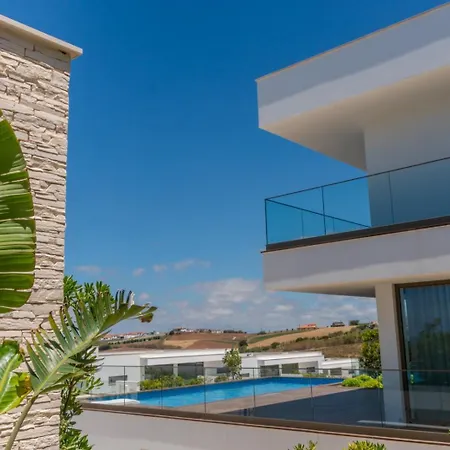 Peralta - Stunning With Private Pool 03 * לוריניה