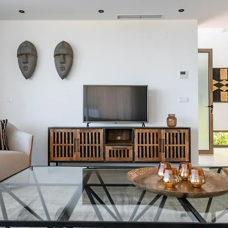 Peralta - Stunning With Private Pool 03 * לוריניה