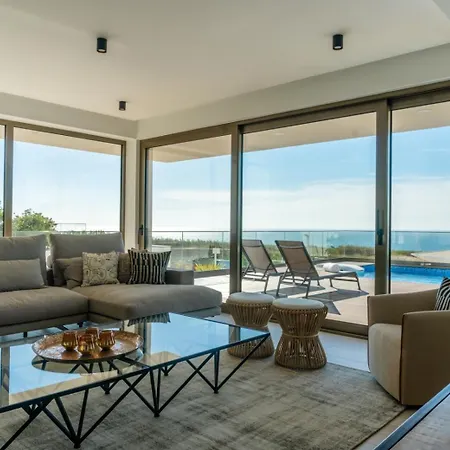 פארק נופש Peralta - Stunning With Private Pool 03 *