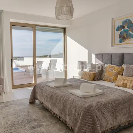 Village de vacances Peralta - Stunning With Private Pool 03