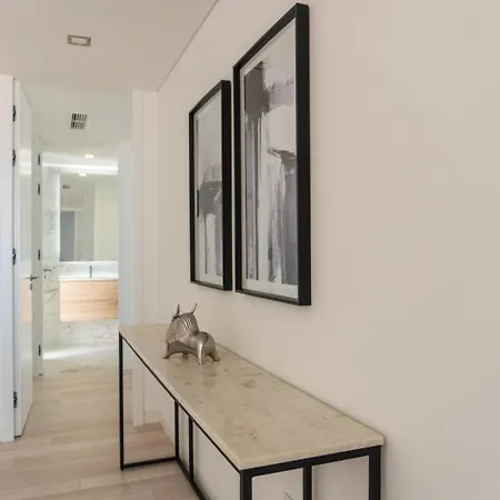 Peralta - Stunning With Private Pool 03 *